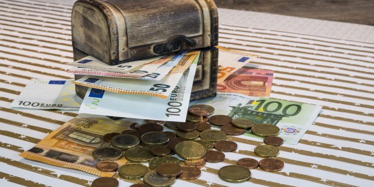 Oikocredit invests in Bankingly to support digital financial services in emerging markets