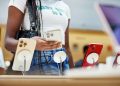 Apple expects to sustain iPhone sales in 2022 as market slows 28 Apple expects to sustain iPhone sales in 2022 as market slows