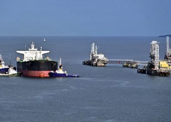 Oil prices set to rise as Opec countries cut output