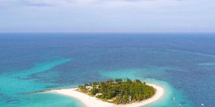 Here’s a peek of one of the world’s most exclusive island getaways, Thanda Island