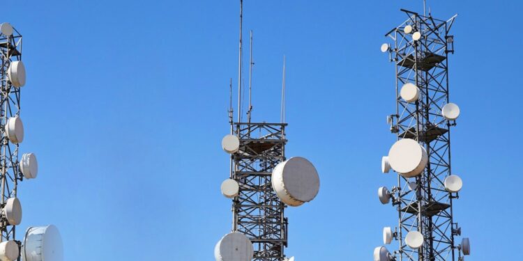 Angola: "Excessive" State Presence in Telecommunications Hampers Investment in the Sector - Study 22 Angola Telecomunicacoes